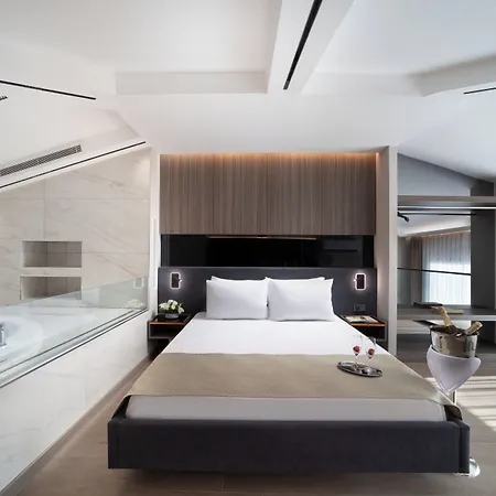 Nish Palace Besiktas Hotel Istanbul