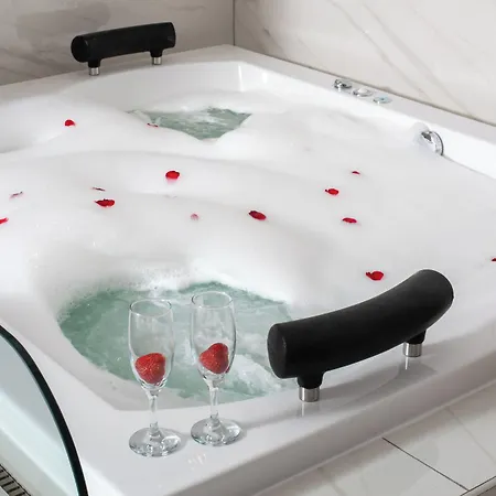 Nish Palace Besiktas Hotel Istanbul