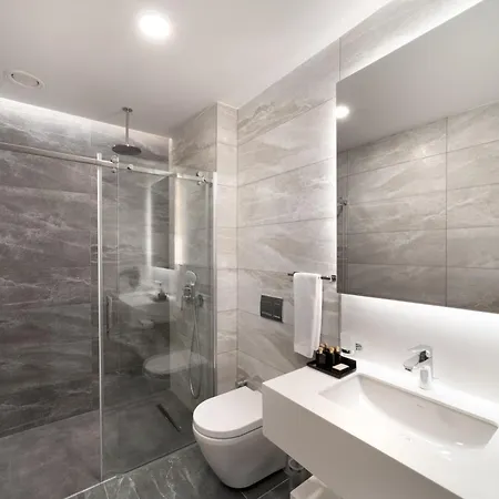 Nish Palace Besiktas