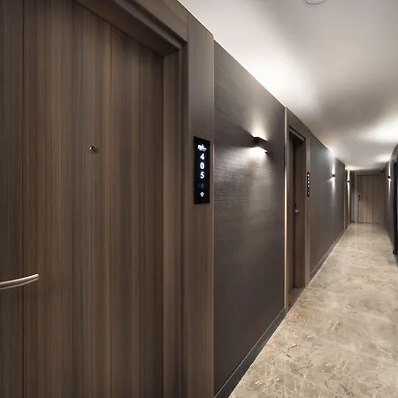 Nish Palace Besiktas Hotel Istanbul