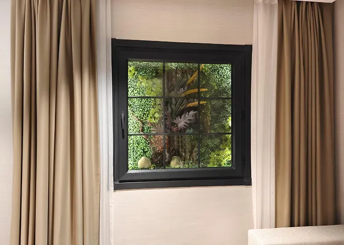 Отель Nish Palace Besiktas *