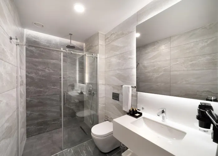 Nish Palace Besiktas