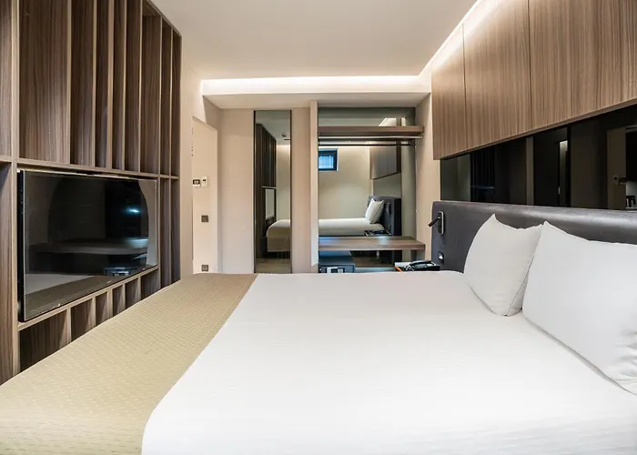 Nish Palace Besiktas Отель Стамбул